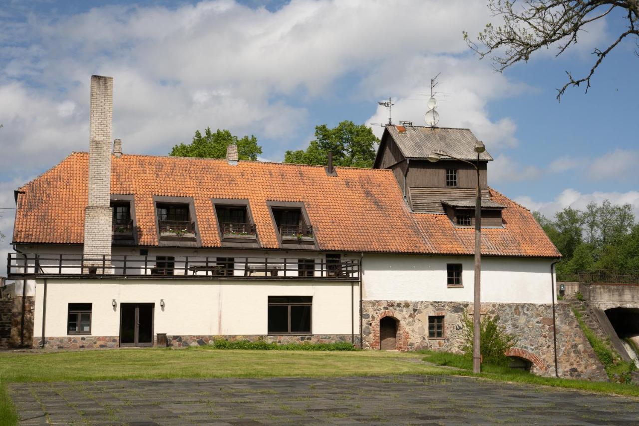 Viesu Nams Vella Dzirnavas Hotel Exterior foto