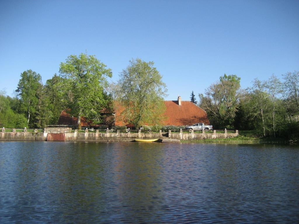 Viesu Nams Vella Dzirnavas Hotel Exterior foto